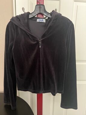 Women's Black Velvet Hooded Jacket